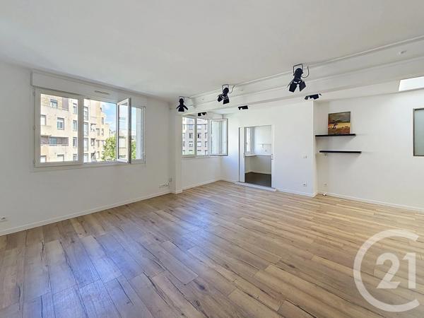 Appartement F3 à vendre  3 pièces - 78 m 2   IVRY SUR SEINE  - 94