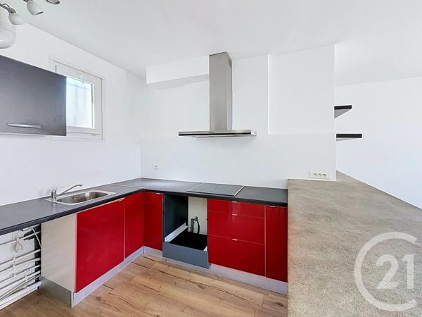 Appartement F3 à vendre  3 pièces - 78 m 2   IVRY SUR SEINE  - 94
