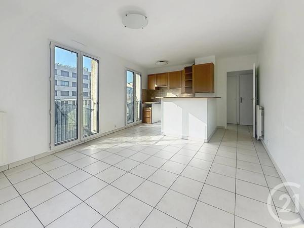 Appartement F2 à vendre  2 pièces - 40 m 2   AUBERVILLIERS  - 93