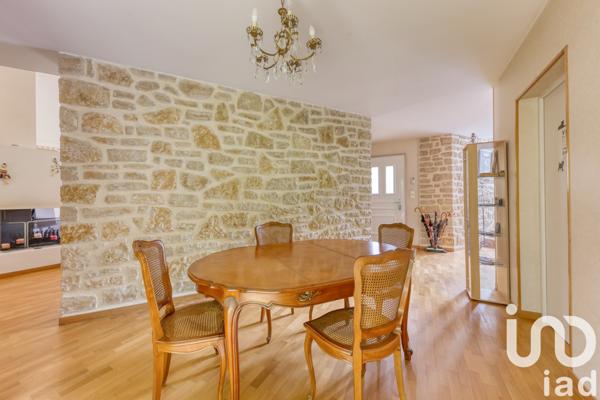 Maison à vendre 8 pièces 215 m² Conches-sur-Gondoire