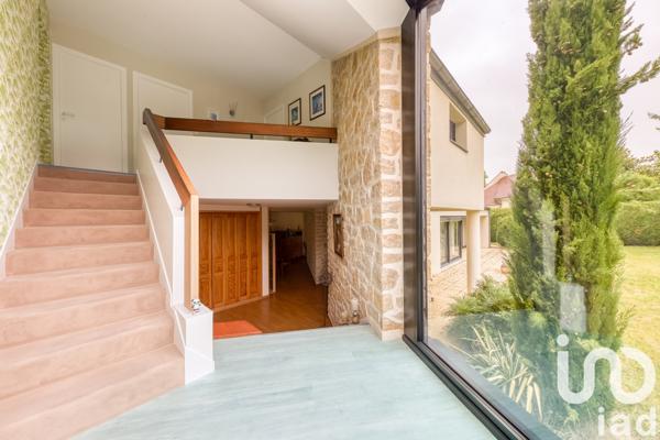 Maison à vendre 8 pièces 215 m² Conches-sur-Gondoire