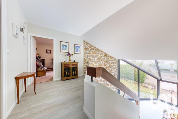 Maison à vendre 8 pièces 215 m² Conches-sur-Gondoire