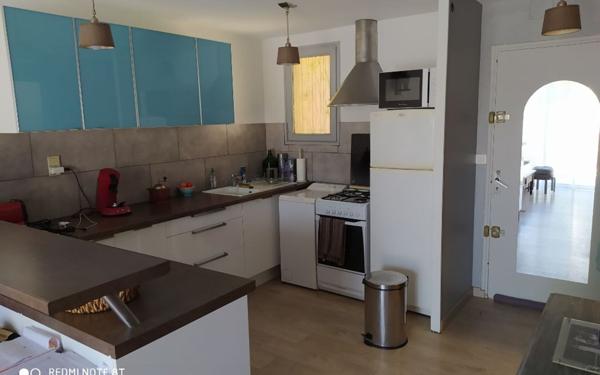 Appartement à louer    2 pièces • 40 m2 Saint-Martin-de-Crau