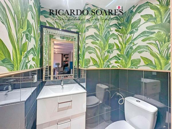 MAISON DE MAITRE 220m² / 4 CHAMBRES / SALLE DE CINEMA / GRAND SALON / 2 BALCONS / TERRAIN 720m²