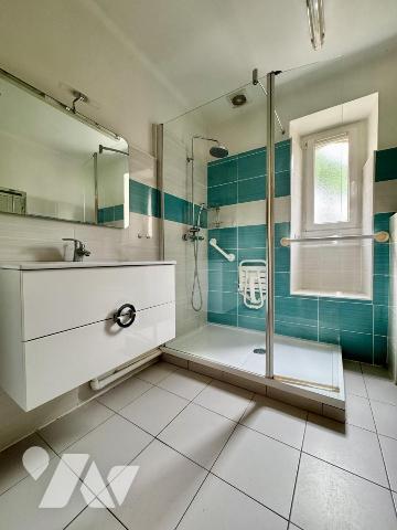 À VENDRE – Maison ancienne avec dépendances – THOUARÉ-SUR-LOIRE