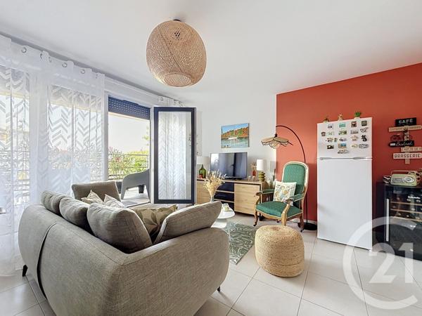Appartement T2 à vendre  2 pièces - 46,30 m 2   LA TESTE DE BUCH  - 33