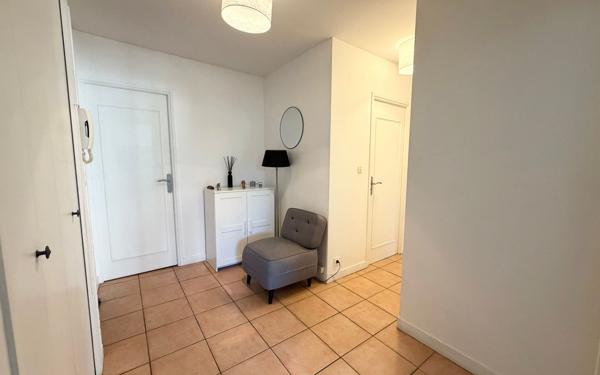 Appartement à louer    3 pièces • 77,22 m2 Toulouse