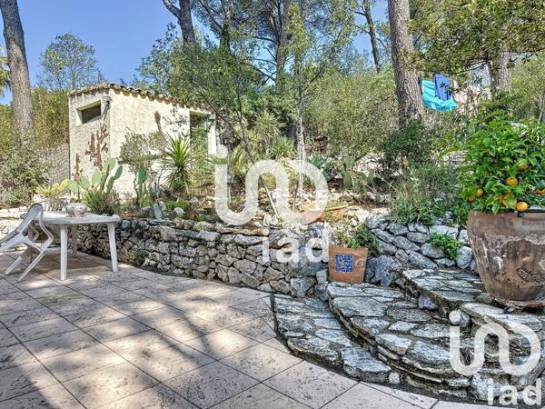 Maison à vendre 7 pièces 189 m² Carnoux-en-Provence