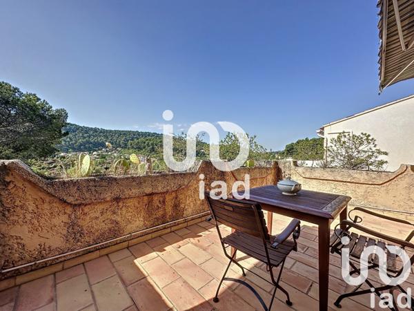 Maison à vendre 7 pièces 189 m² Carnoux-en-Provence