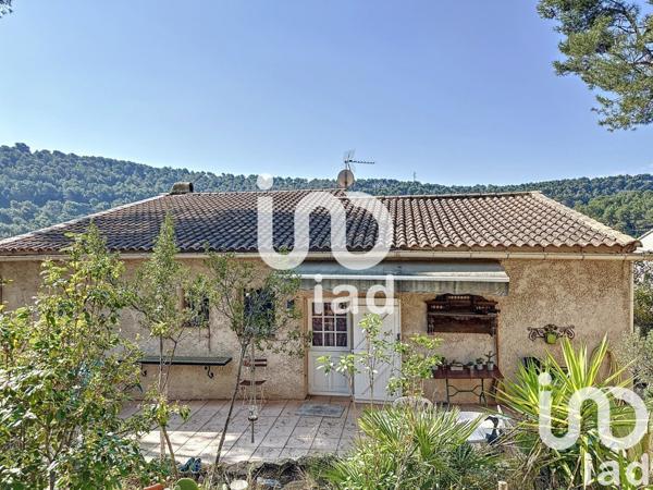 Maison à vendre 7 pièces 189 m² Carnoux-en-Provence