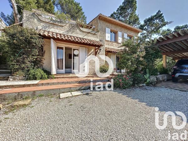 Maison à vendre 7 pièces 189 m² Carnoux-en-Provence