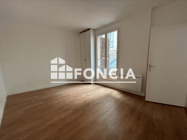 Location Appartement 4 pièces 92 m² - 157 RUE DE JAVEL Paris 75015