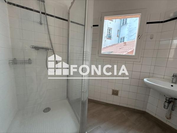 Location Appartement 4 pièces 92 m² - 157 RUE DE JAVEL Paris 75015