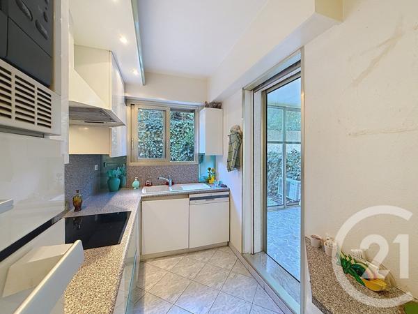 Appartement F3 à vendre  4 pièces - 86 m2 ANTIBES - 06