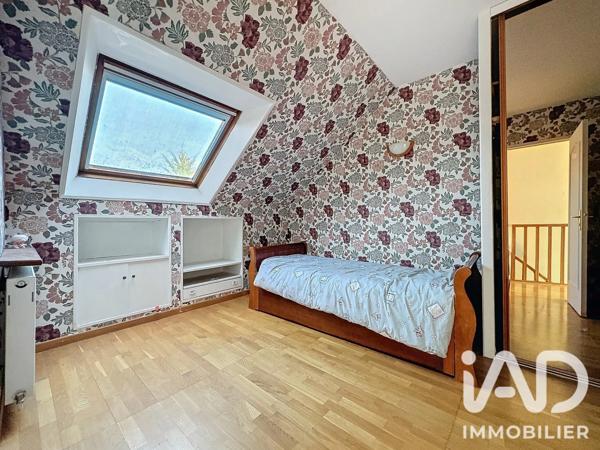 Maison à vendre 8 pièces 174 m² Saint-Rémy-lès-Chevreuse