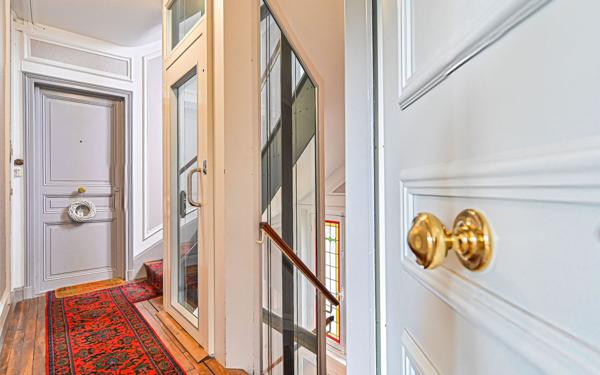 Appartement à vendre    3 pièces • 80,17 m2 Asnières-sur-Seine