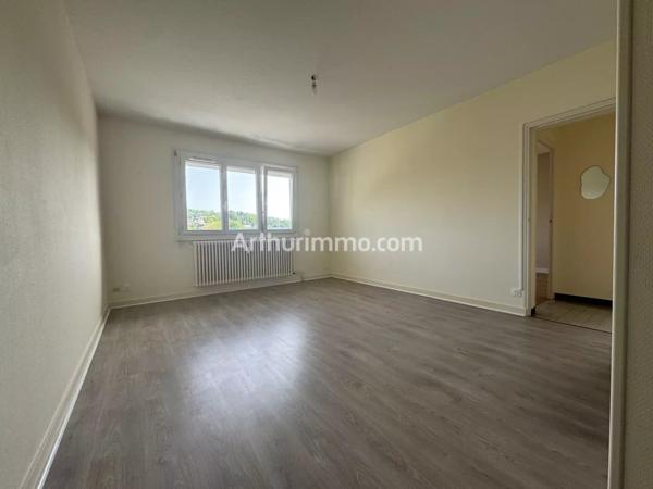 Location Appartement 2 pièces 43 m2 à Montmorot