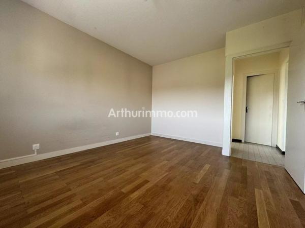 Location Appartement 2 pièces 43 m2 à Montmorot