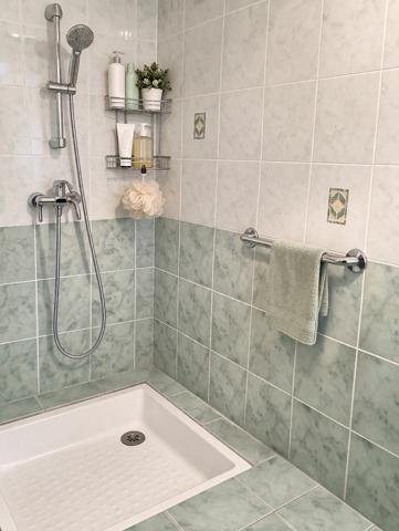 Quint-Fonsegrives: Villa plain-pied T4/5 salon/séjour, 117m² hab, véranda et garage, sur terrain arboré.. - Quint-Fonsegrives (31130)