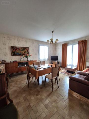 Maison individuelle à vendre à Lys-Saint-Georges dans l'Indre (36230), ref : CG/391