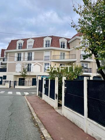 F2 en coeur de ville dans immeuble de 2021 avec place de parking.