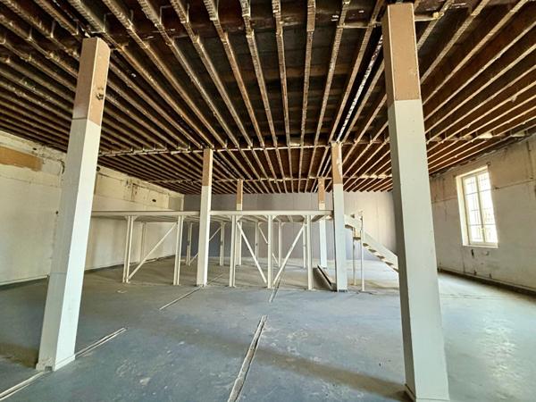 Bureaux à diviser Croix-rousse 200 m²