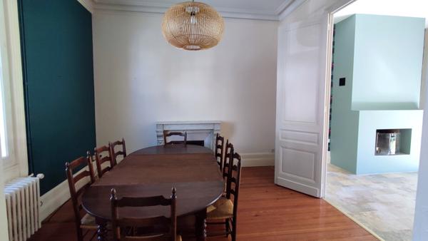 MAISON DE CARACTERE 5 CHB. CENTRE VILLE COGNAC