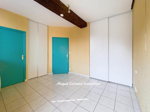 Montfort-sur-Meu (35160) Appartement T2 avec extérieur - Monfort sur Meu Centre 35160 - Usage d'habitation ou local professionnel