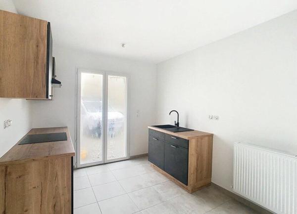 Maison à louer    4 pièces •  Guilherand-Granges