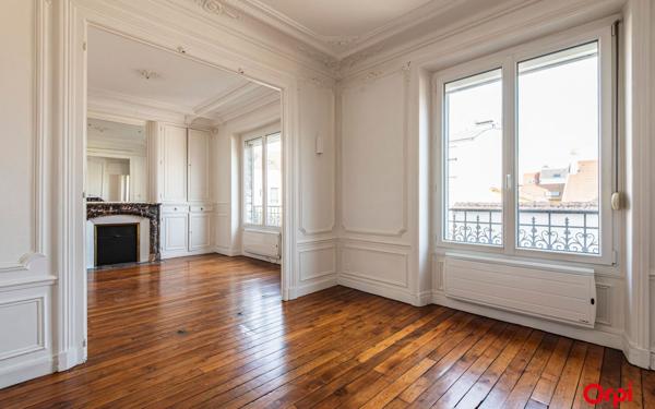 Appartement à vendre    4 pièces • 84,59 m2 Reims