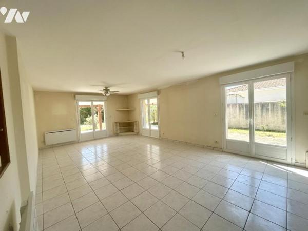 Maison - Travaux à prévoir - LA PLAINE-SUR-MER