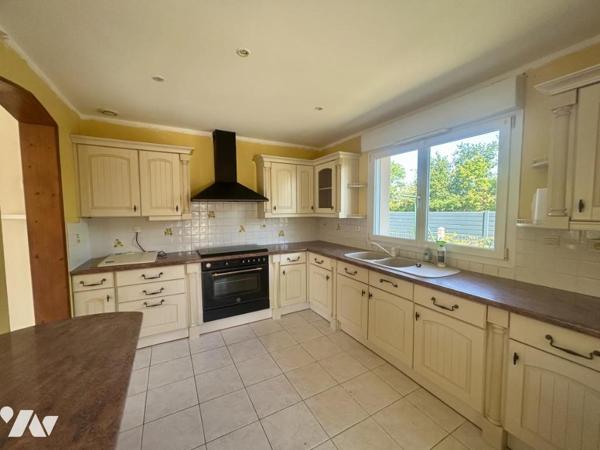 Maison - Travaux à prévoir - LA PLAINE-SUR-MER