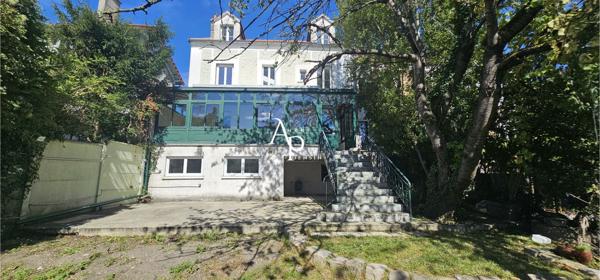 Maison à ROSNY SOUS BOIS (93110)