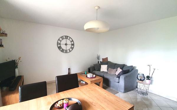 Appartement à vendre    4 pièces • 77,73 m2 Saint-Fargeau-Ponthierry