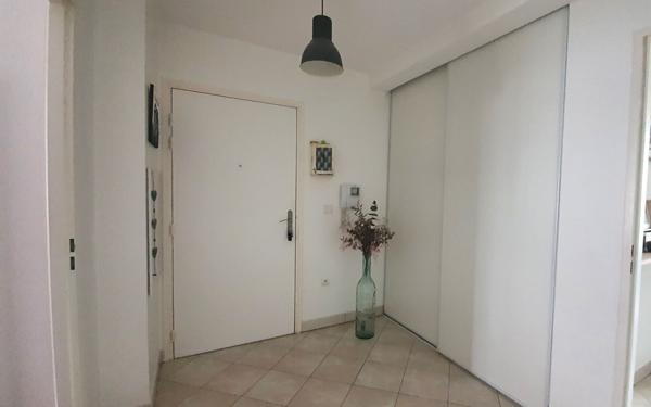 Appartement à vendre    4 pièces • 77,73 m2 Saint-Fargeau-Ponthierry