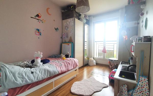 Appartement à vendre    4 pièces • 77,73 m2 Saint-Fargeau-Ponthierry