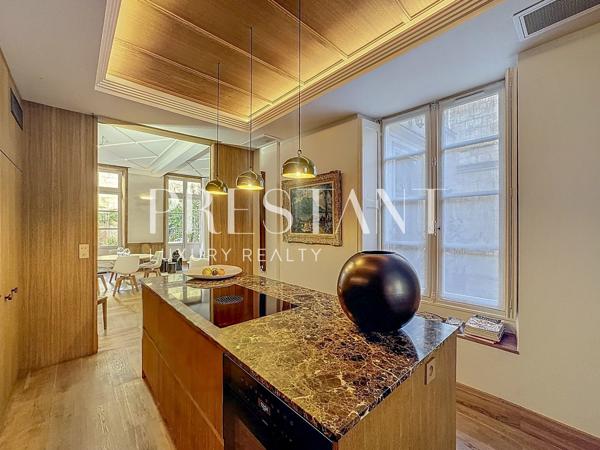 Appartement d’exception – Jardin Privatif – en bordure du Triangle d’Or, BORDEAUX