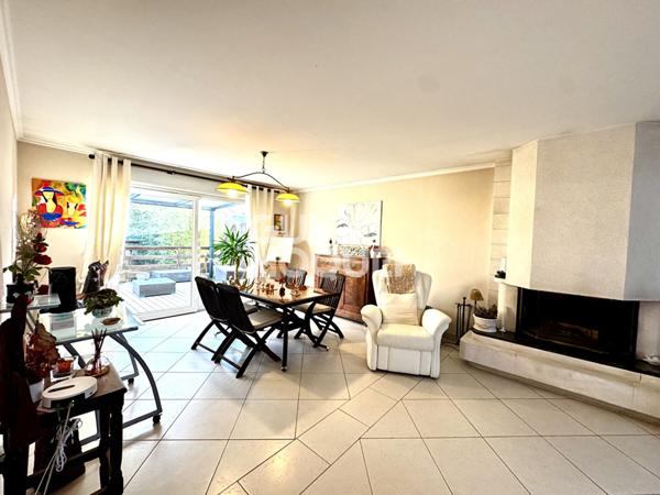 CHARMANTE MAISON INDIVIDUELLE - 111 M² - MANOM - 3 CHAMBRES