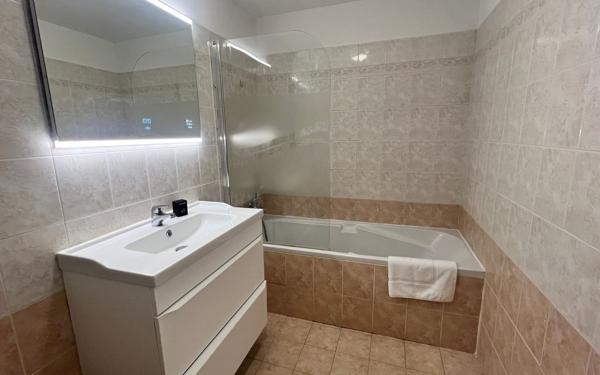 Appartement à vendre    2 pièces • 43,11 m2 Cannes