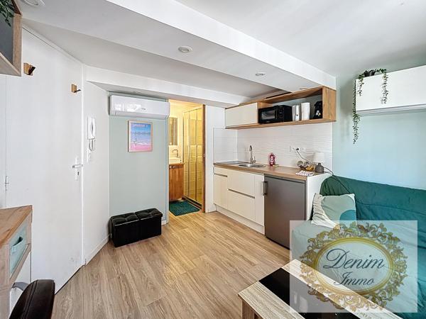 Immeuble composés de 5 lots, 4 studios meublés et un local à Nîmes