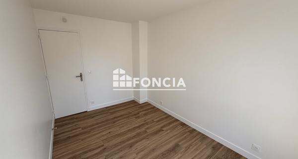 Location Appartement 4 pièces 66.61 m² - Fresnes 94260