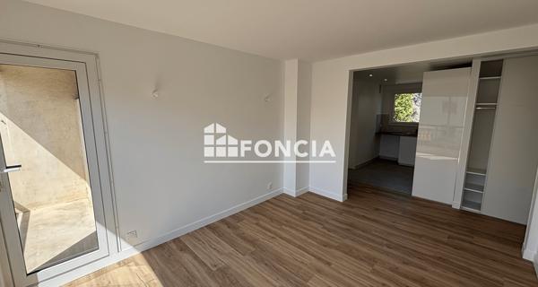 Location Appartement 4 pièces 66.61 m² - Fresnes 94260