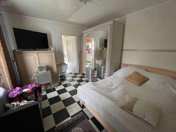 Maison à vendre à Javron-les-Chapelles en Mayenne (53250), ref : 413