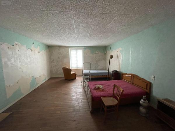 Maison à vendre à Javron-les-Chapelles en Mayenne (53250), ref : 413