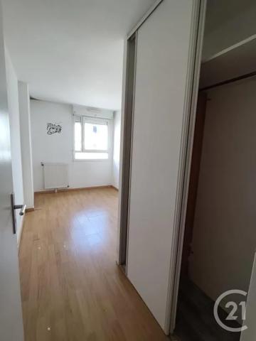 Appartement F3 à vendre  3 pièces - 59,65 m 2   CHILLY MAZARIN  - 91