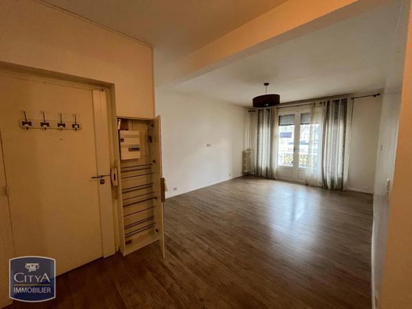 Appartement à louer 3 pièces 100m²