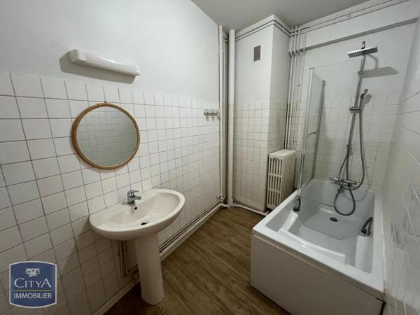 Appartement à louer 3 pièces 100m²