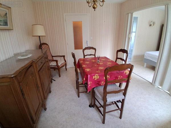 Appartement à vendre à Bagnoles-de-l'Orne-Normandie dans l'Orne (61140), ref : 61049-1079