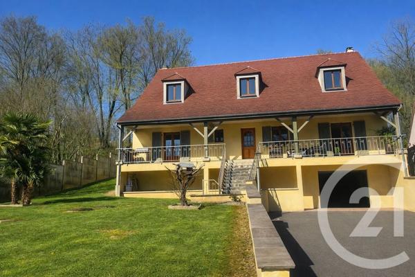 Maison à vendre  8 pièces - 210 m 2   GALLARDON  - 28