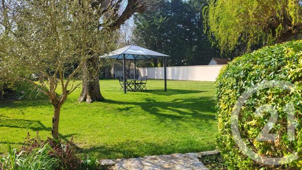 Maison à vendre  8 pièces - 210 m 2   GALLARDON  - 28